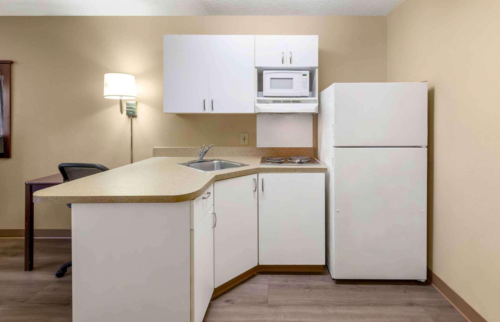 Extended Stay America Select Suites - Raleigh - Rdu Airport Morrisville Dış mekan fotoğraf